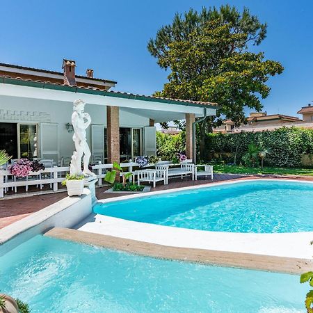Beautiful Home In Fiumicino With Wifi Extérieur photo