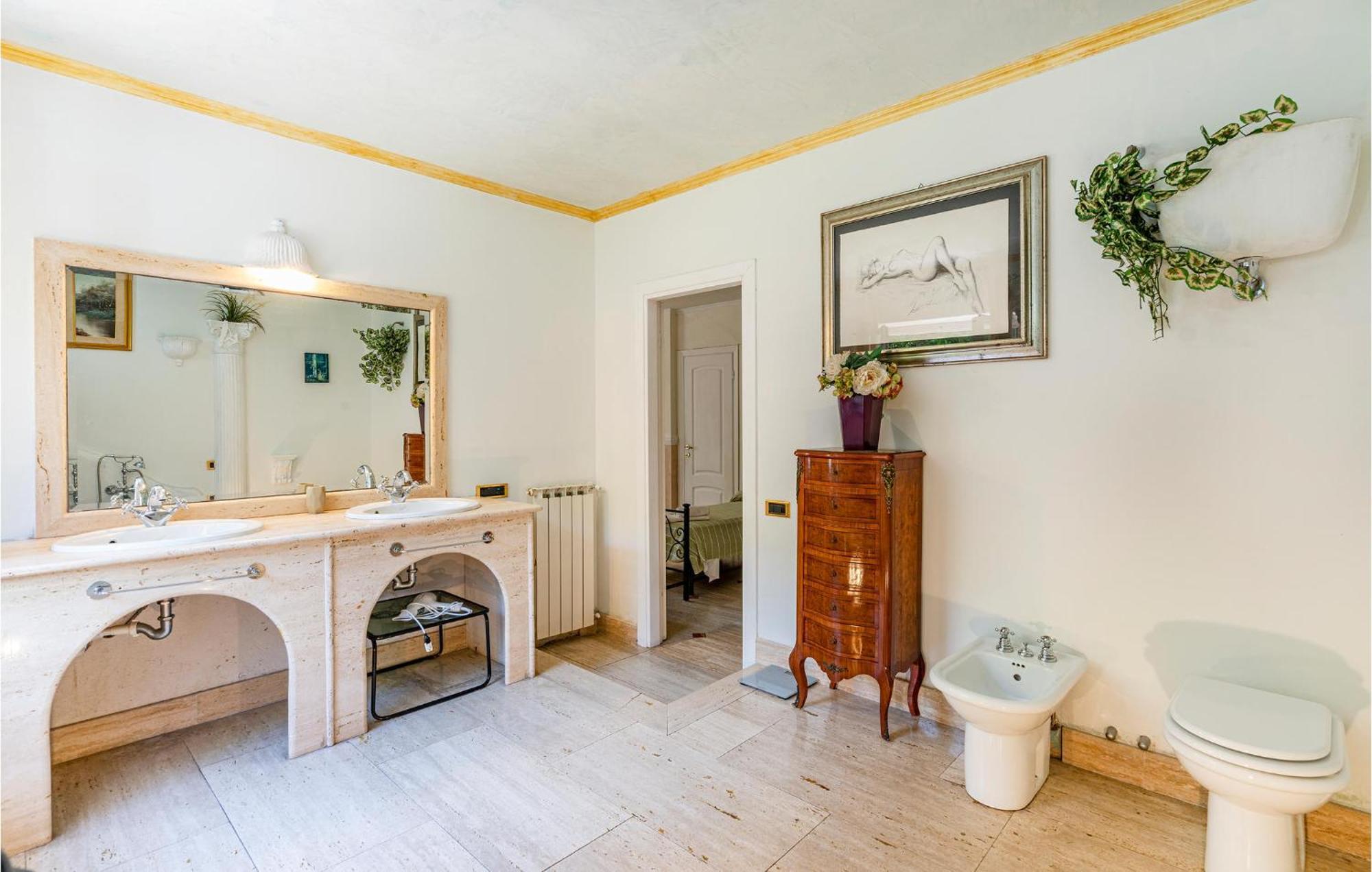 Beautiful Home In Fiumicino With Wifi Extérieur photo