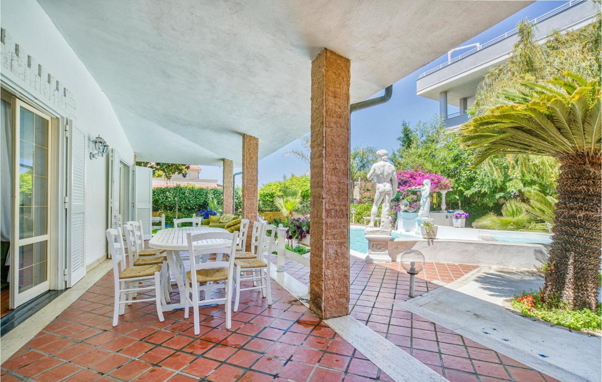 Beautiful Home In Fiumicino With Wifi Extérieur photo