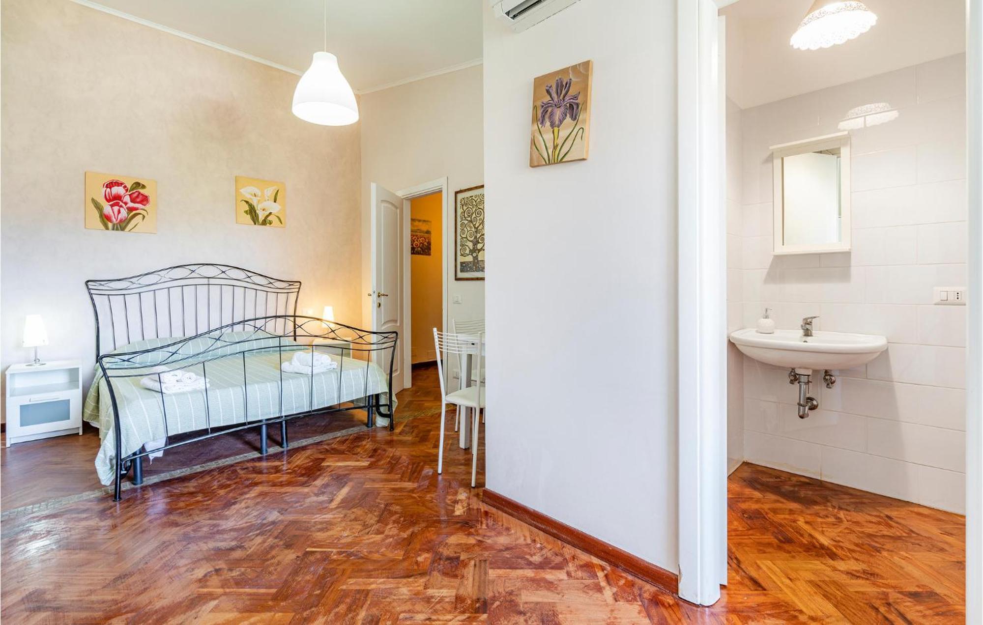 Beautiful Home In Fiumicino With Wifi Extérieur photo